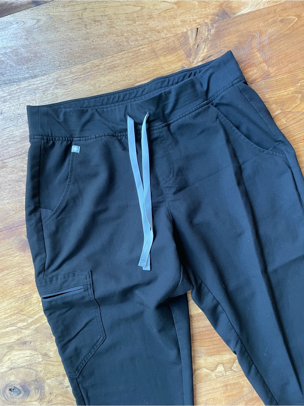 Figs Black Zamora Jogger Pants Style#W18SW2005 PO#2788 size M - Picture 4 of 12